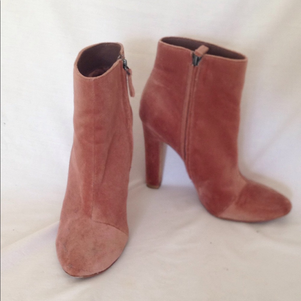 Joie boots